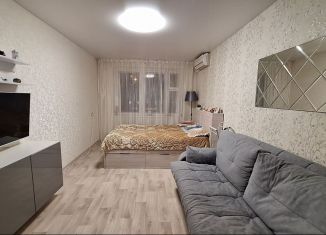 Продажа 3-ком. квартиры, 66 м2, Тольятти, улица Льва Яшина, 7