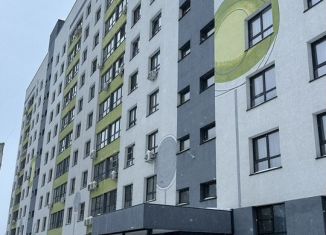 Продажа 4-ком. квартиры, 86 м2, Бийск, Согренная улица, 21