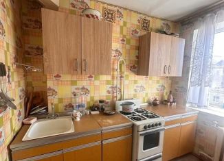 Продажа 2-комнатной квартиры, 45 м2, Темрюк, улица Ленина, 102