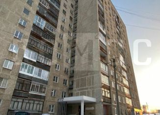 Продаю 1-ком. квартиру, 33 м2, Екатеринбург, улица Ломоносова, 55, метро Машиностроителей