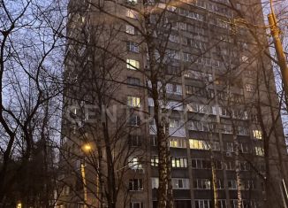 Продам 2-комнатную квартиру, 56 м2, Москва, Пролетарский проспект, 43к2, район Царицыно