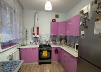 Продается трехкомнатная квартира, 46.4 м2, Ухта, улица Геологов, 1