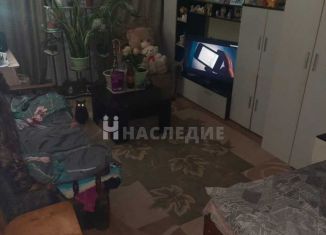 Продам 2-комнатную квартиру, 46 м2, Каменск-Шахтинский, улица Строителей, 6