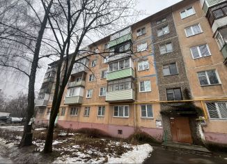 2-ком. квартира на продажу, 45 м2, Воскресенск, улица Калинина, 54