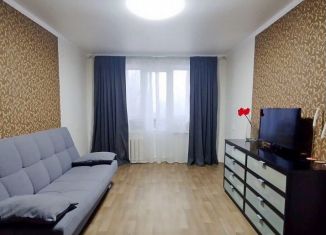 Продаю 2-ком. квартиру, 47.7 м2, Казань, улица Кулахметова, 14