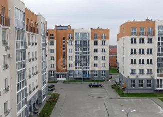 Продам 1-комнатную квартиру, 37.5 м2, Зеленоградск, Римская улица, 1