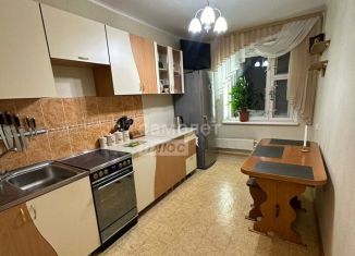 Продам 3-комнатную квартиру, 72 м2, Красноярский край, улица Федоровского, 14