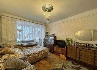 Продам 1-ком. квартиру, 30.5 м2, Санкт-Петербург, Замшина улица, 50, Калининский район