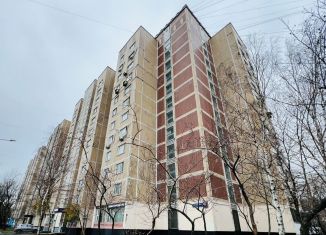 Продается трехкомнатная квартира, 70.5 м2, Москва, Осташковская улица, 30, метро Бибирево