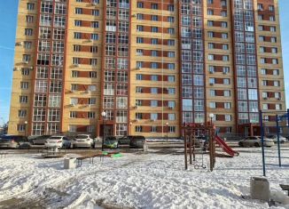 Продам 2-комнатную квартиру, 62.5 м2, Оренбург, улица Ямашева, 6/1