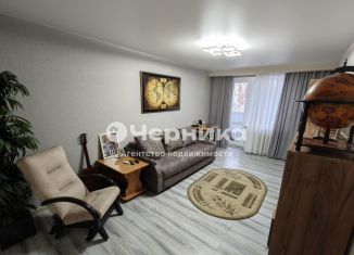 Продажа 2-ком. квартиры, 58 м2, Новошахтинск, улица Радио, 44