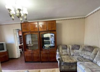 Продам двухкомнатную квартиру, 44 м2, Новочеркасск, улица Энгельса, 42