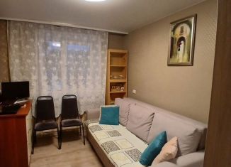 Продаю 3-комнатную квартиру, 66 м2, Пермский край, улица Крисанова, 7