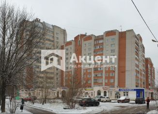 Продается трехкомнатная квартира, 70 м2, Иваново, проспект Строителей, 68А