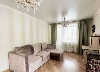 Сдается 2-комнатная квартира, 55 м2, Татарстан, улица Кулахметова, 20