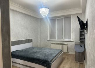 Сдается 2-ком. квартира, 68 м2, Каспийск, улица Магомедали Магомеджановa, 39