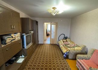 3-комнатная квартира на продажу, 63.7 м2, посёлок городского типа Раздольное, улица Калинина, 44А