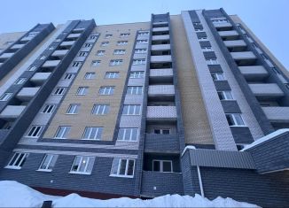 Продаю 2-комнатную квартиру, 56 м2, Волжск, улица Прохорова, 131