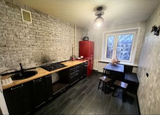 Продам 2-комнатную квартиру, 47.1 м2, Серпухов, Московское шоссе, 40