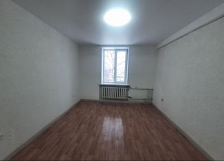Продаю комнату, 15.7 м2, Киров, Клубная улица, 8