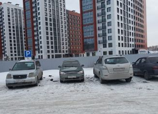 Сдается в аренду 1-ком. квартира, 39 м2, Омск, улица Владимира Жоги, 3