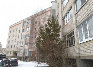 Продается 3-ком. квартира, 83.2 м2, Вологодская область, улица Карла Маркса, 80