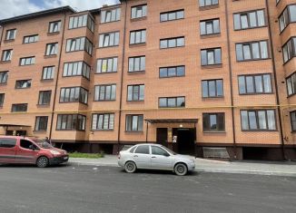 Продажа 2-комнатной квартиры, 59 м2, Северная Осетия, улица Курсантов-Кировцев, 35