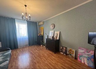 Продам 1-комнатную квартиру, 50 м2, Ростов-на-Дону, Ворошиловский район, проспект Королёва, 1И