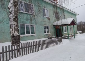 Продам 3-ком. квартиру, 55 м2, Удмуртия, Школьный переулок, 3