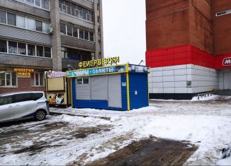 Продаю торговую площадь, 12 м2, Рыбинск, улица Луначарского, 23
