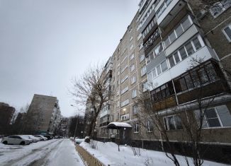 Продается трехкомнатная квартира, 60.5 м2, Пермь, улица Комиссара Пожарского, 12, Дзержинский район