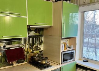 Продам 2-ком. квартиру, 42 м2, Шелехов, 3-й квартал, 10