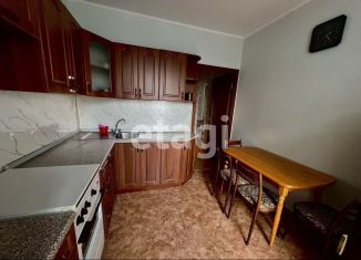 Сдается двухкомнатная квартира, 80 м2, Красноярск, Новосибирская улица, 35, Октябрьский район