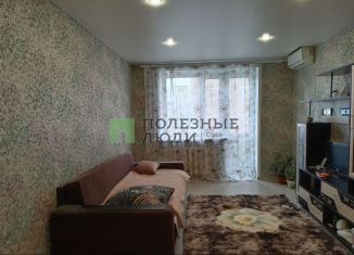 Продается 2-комнатная квартира, 32 м2, Саратов, улица имени В.Г. Рахова, 11, Октябрьский район