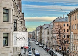 Продажа трехкомнатной квартиры, 92.4 м2, Санкт-Петербург, улица Короленко, 4