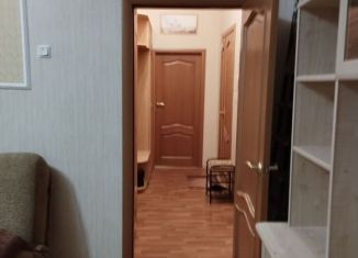 2-комнатная квартира в аренду, 75 м2, Колпино, улица Косинова