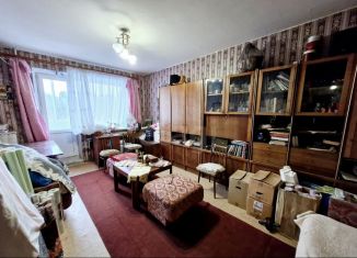 Продам 2-ком. квартиру, 53 м2, Смоленская область, Курортная улица, 5