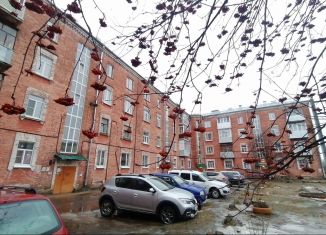 Продам 3-ком. квартиру, 59 м2, Ярославская область, улица Димитрова, 1