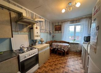 Продается 2-ком. квартира, 47.1 м2, Кимры, улица Кропоткина, 8