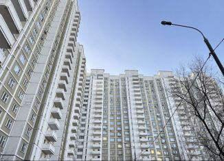 Продам четырехкомнатную квартиру, 102 м2, Москва, Кременчугская улица, 3к2