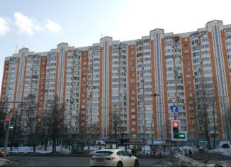 Продам 1-ком. квартиру, 38 м2, Москва, Нахимовский проспект, 33/2, метро Новые Черёмушки