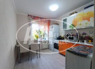 Продаю 2-ком. квартиру, 38.1 м2, Чернушка, Пионерская улица, 48Б