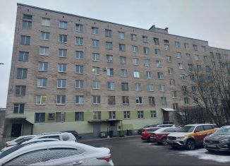 Продаю комнату, 20.5 м2, Санкт-Петербург, проспект Шаумяна, 2, муниципальный округ Большая Охта