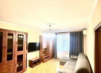 Сдаю 1-ком. квартиру, 40 м2, Москва, Загородное шоссе, 8к3, станция Крымская