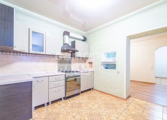 Продается 2-ком. квартира, 62.7 м2, Пермь, Кировоградская улица, 17, Кировский район