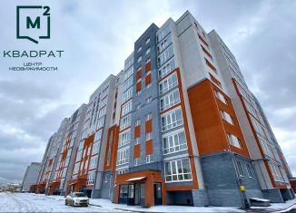 Продаю трехкомнатную квартиру, 80 м2, Арзамас, 12-й микрорайон, 3