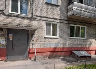 Сдаю в аренду 5-ком. квартиру, 42.2 м2, Барнаул, проспект Ленина, 96А