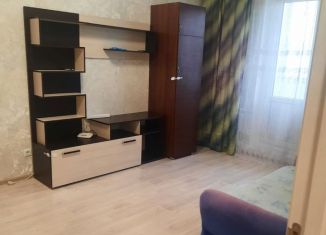 Сдается однокомнатная квартира, 37 м2, Курск, улица Домостроителей, 2