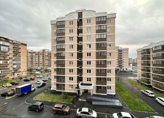 Продается двухкомнатная квартира, 65 м2, Краснодар, улица Академика Фёдорова, 4