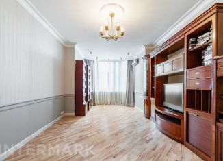 Сдаю 4-ком. квартиру, 120 м2, Москва, Комсомольский проспект, 41